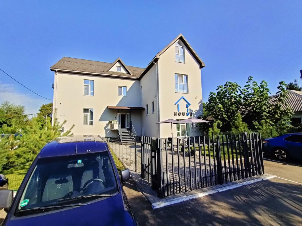 Apartments Bis House Днепр Экстерьер фото